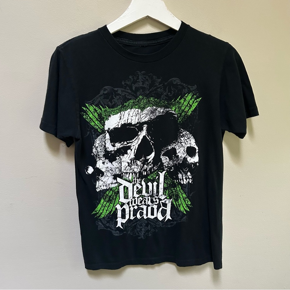 The Devil Wears Prada ~ Black Graphic Band T-Shirt in size XS/ Small